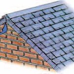 Espace permettant l'accès sous planches, ardoises, tuiles ou zinc de rive — In Guide pour l’aménagement des combles et clochers des églises et d’autres bâtiments p.40 — © SPW